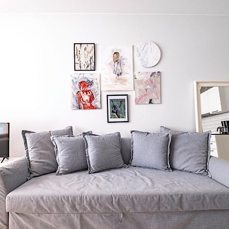 Nice Studio Apartment On A Pedestrian Street Helsinki Ngoại thất bức ảnh